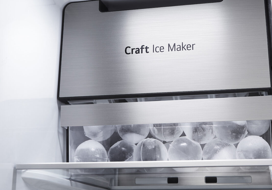 How to make ice balls with LG's new fridge Redaktör